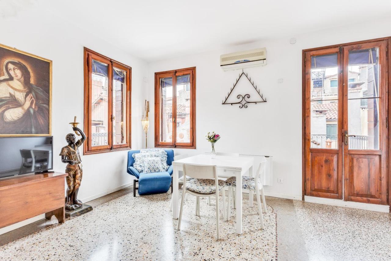 Ca Lu Vintage Flat Con Vista Su San Marco! Apartment Veneţia Exterior foto