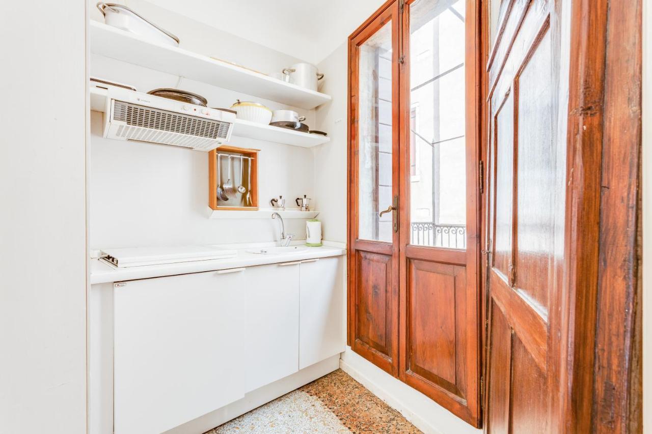 Ca Lu Vintage Flat Con Vista Su San Marco! Apartment Veneţia Exterior foto