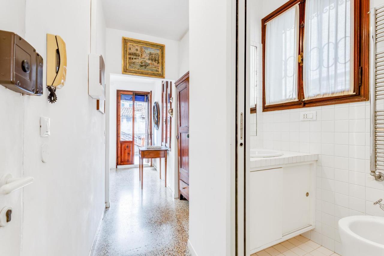 Ca Lu Vintage Flat Con Vista Su San Marco! Apartment Veneţia Exterior foto